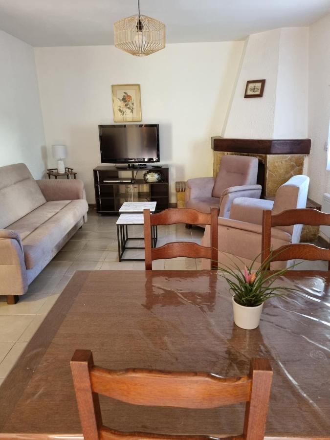 Location Vacances T4 Bas De Villa Тулон Экстерьер фото